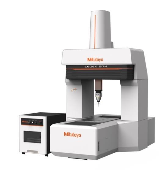 X/Y/Z coordinate axes overlaid on a CMM probe head